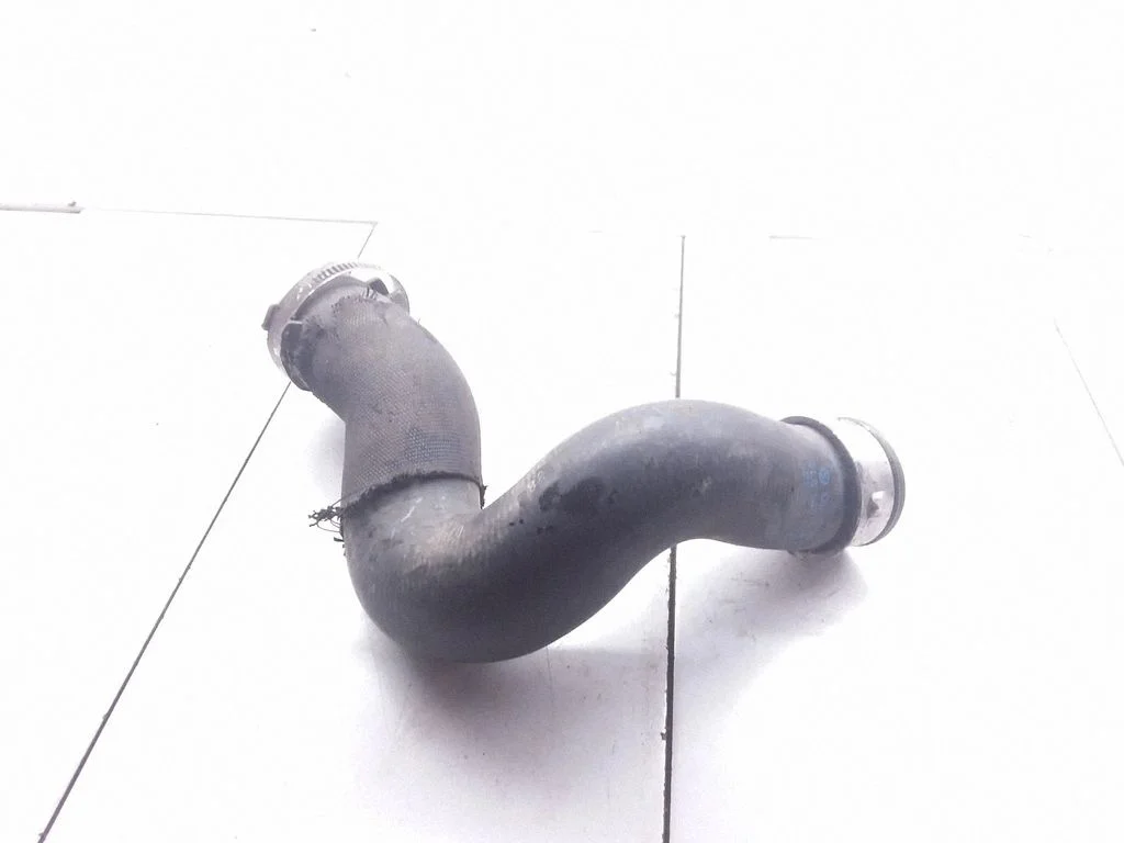 Intercooler hose/pipe – Volkswagen Touareg I (2002-2010)