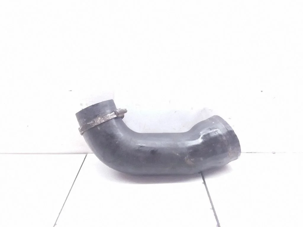 Intercooler hose/pipe – Volvo S40, V40 (1995-2004)