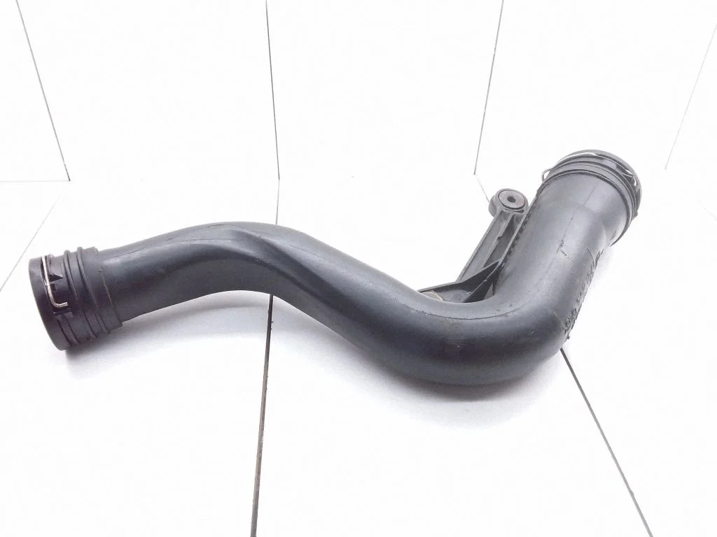 Intercooler hose/pipe 1K0145762P