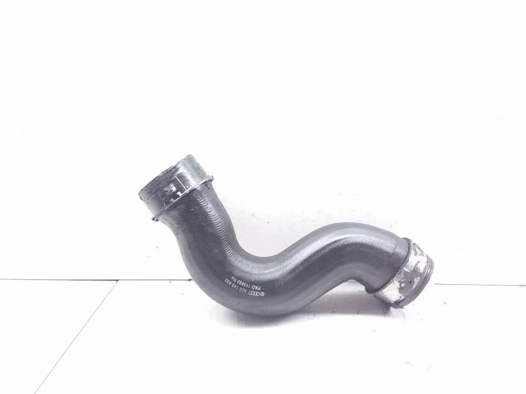 Intercooler hose/pipe 3C0145832
