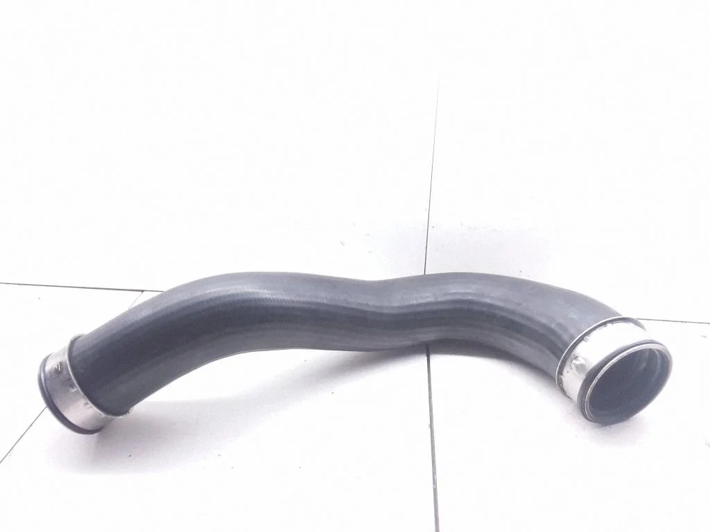 Intercooler hose/pipe – Volkswagen Touareg I (2002-2010)