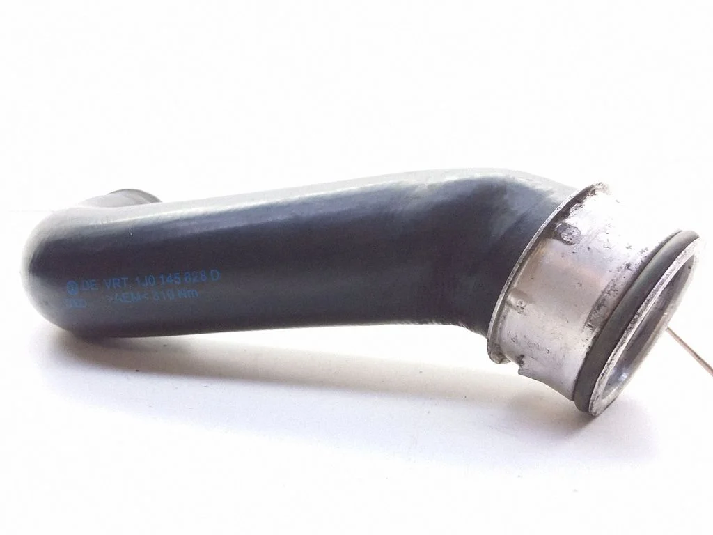 Intercooler hose/pipe – Volkswagen Bora (1998-2005)