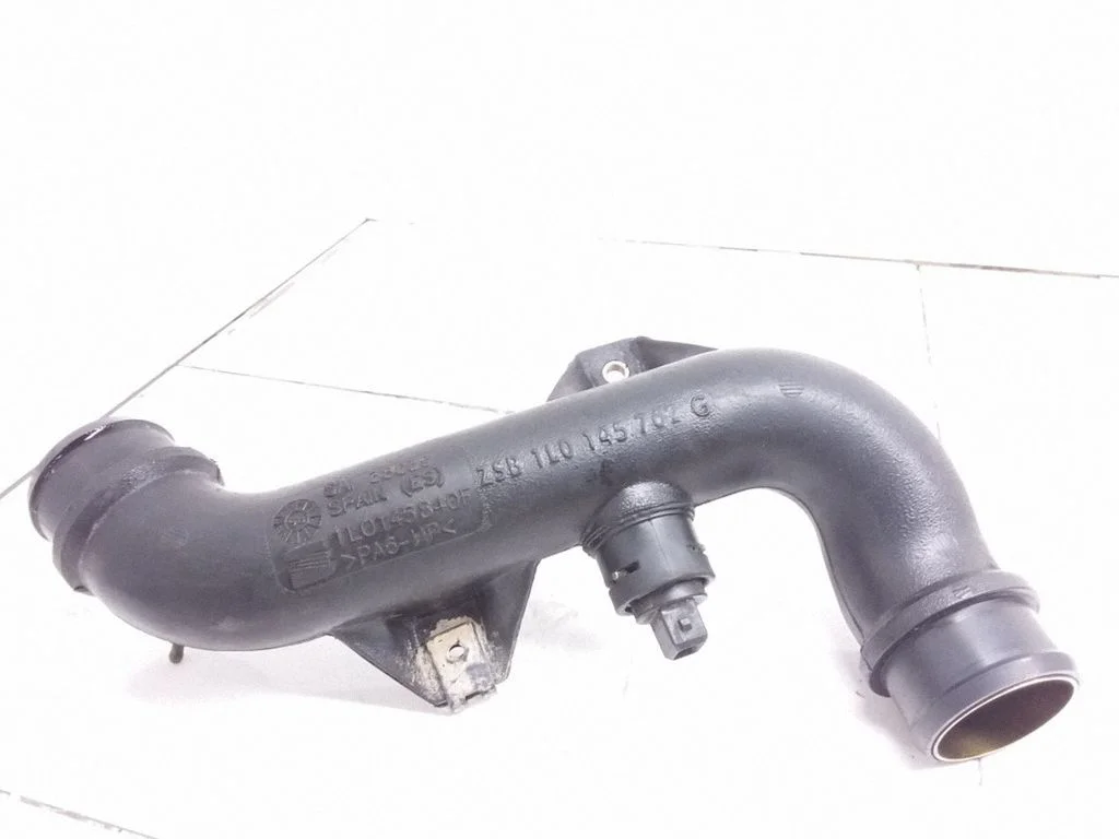 Intercooler hose/pipe 1L0145762
