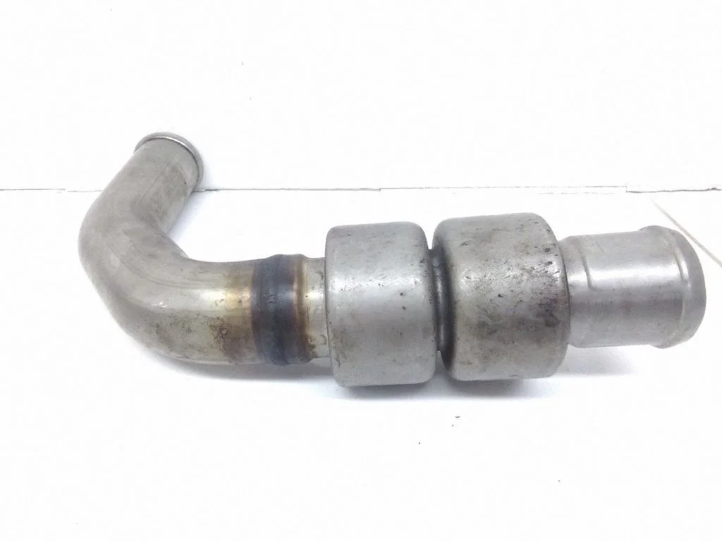 Intercooler hose/pipe