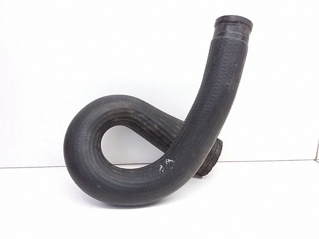 Vahejahuti voolik (-ud)/ toru (-d) 55350898