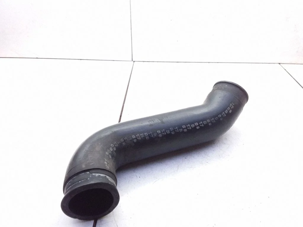 Intercooler hose/pipe 1J0145828C