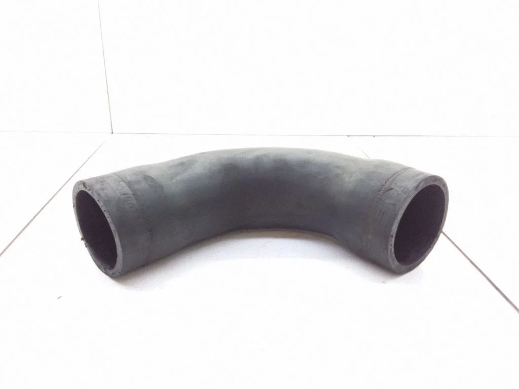 Intercooler hose/pipe
