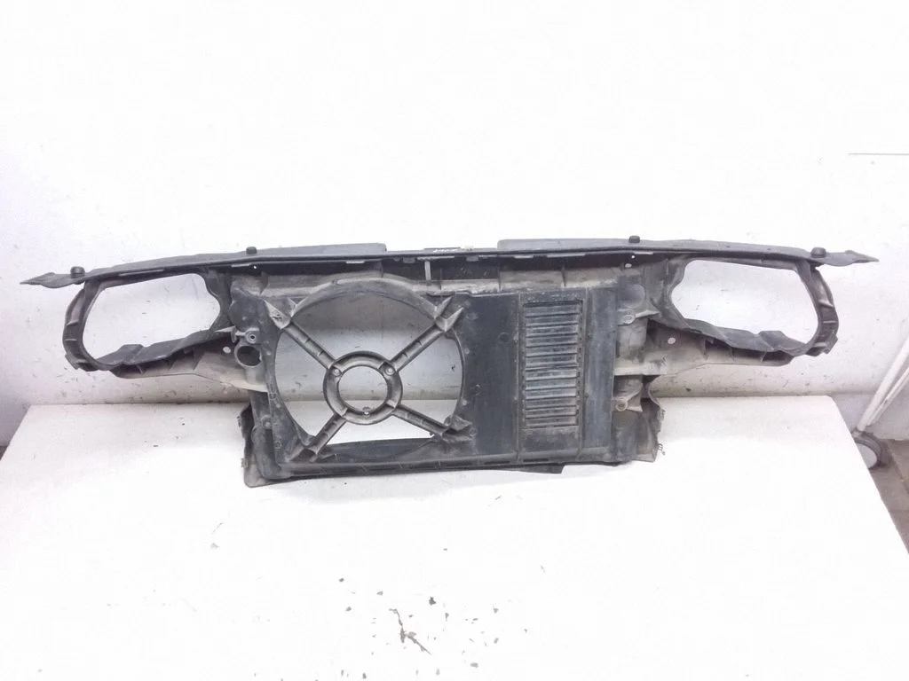 Radiatoru panelis – Volkswagen Golf III (1992-1997)