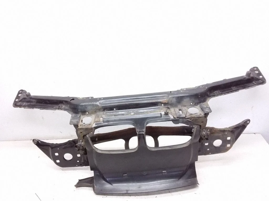 Radiator support slam panel – BMW 3 Series E46 (1998-2005)