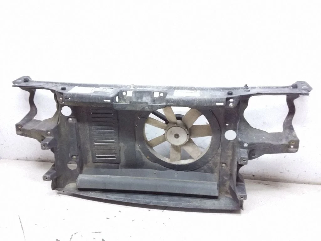 Radiatoru panelis – Volkswagen Golf III (1992-1997)