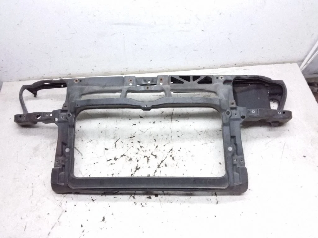 Radiator support slam panel – Volkswagen Golf IV (1998-2005)