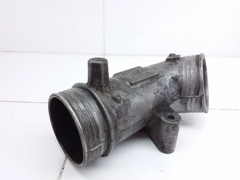Intercooler hose/pipe – Volvo V70 (2000-2004)