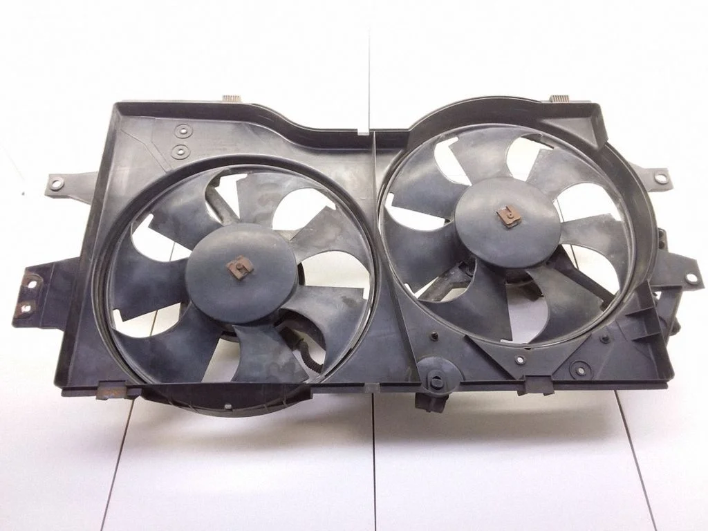 Ventilatoru komplekts 04682804