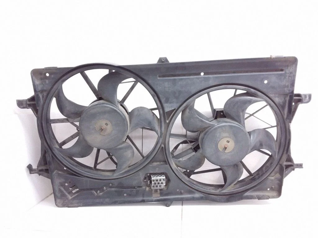 Ventilaatorite komplekt – Ford Focus (1998-2004)
