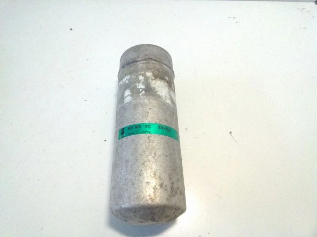 Kliimaseadme kuivati – Audi A4 S4 B6 8E 8H (2001-2005)