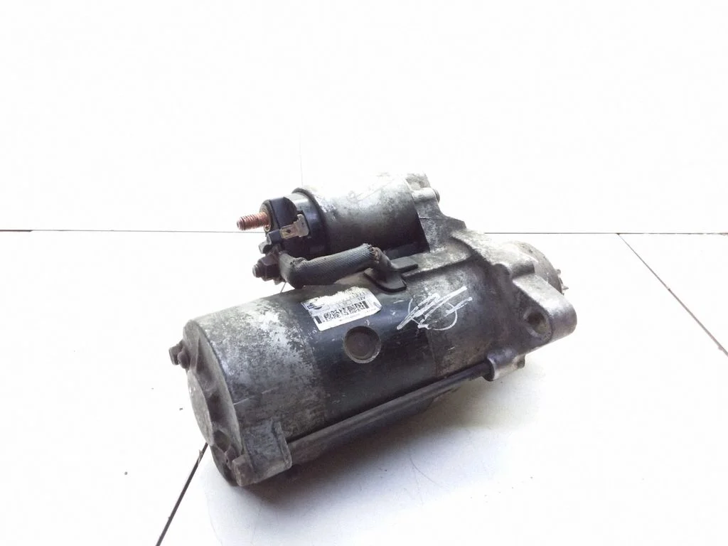 Starter motor – Nissan Almera N16 (2000-2010)