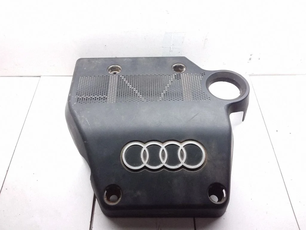 Dzinēja pārsegs (apdare) – Audi A3 S3 8L (1996-2003)
