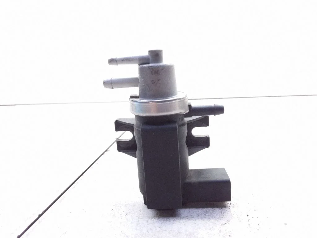 Turbo solenoid valve 1J0906627A
