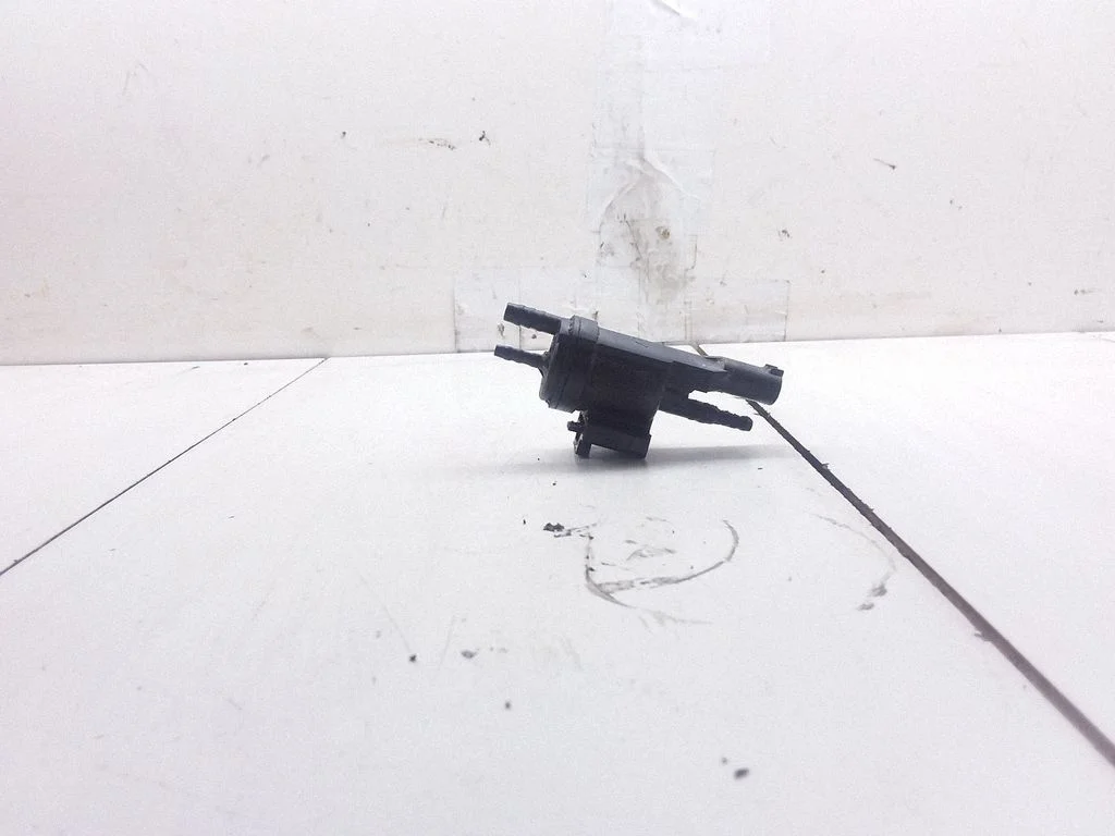 Turbo solenoid valve 0025401497