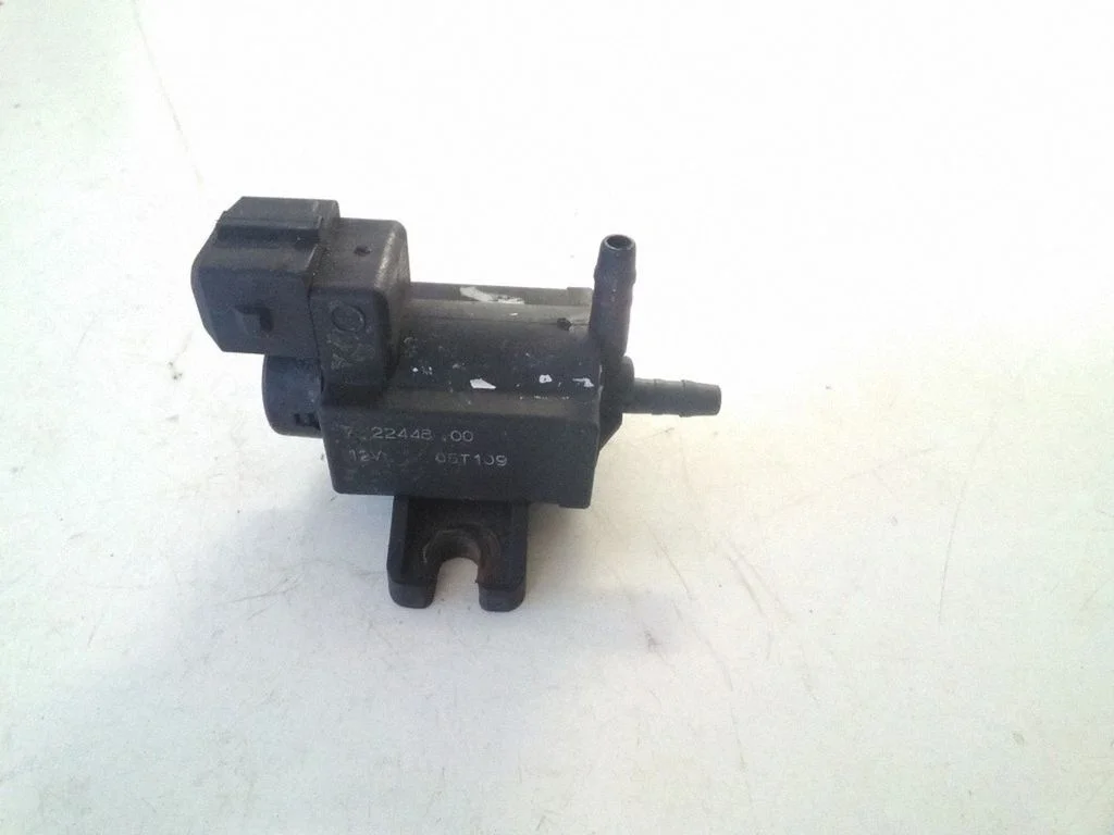 Zawór elektromagnetyczny turbo 72244800