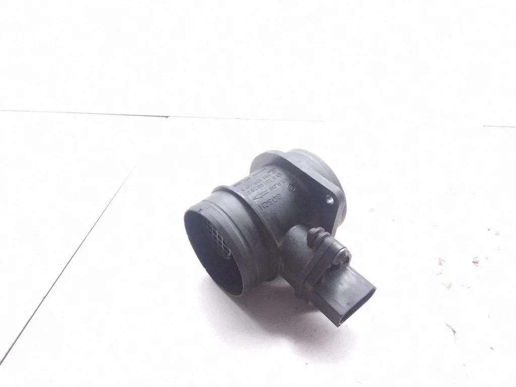 Mass air flow meter 038906461B