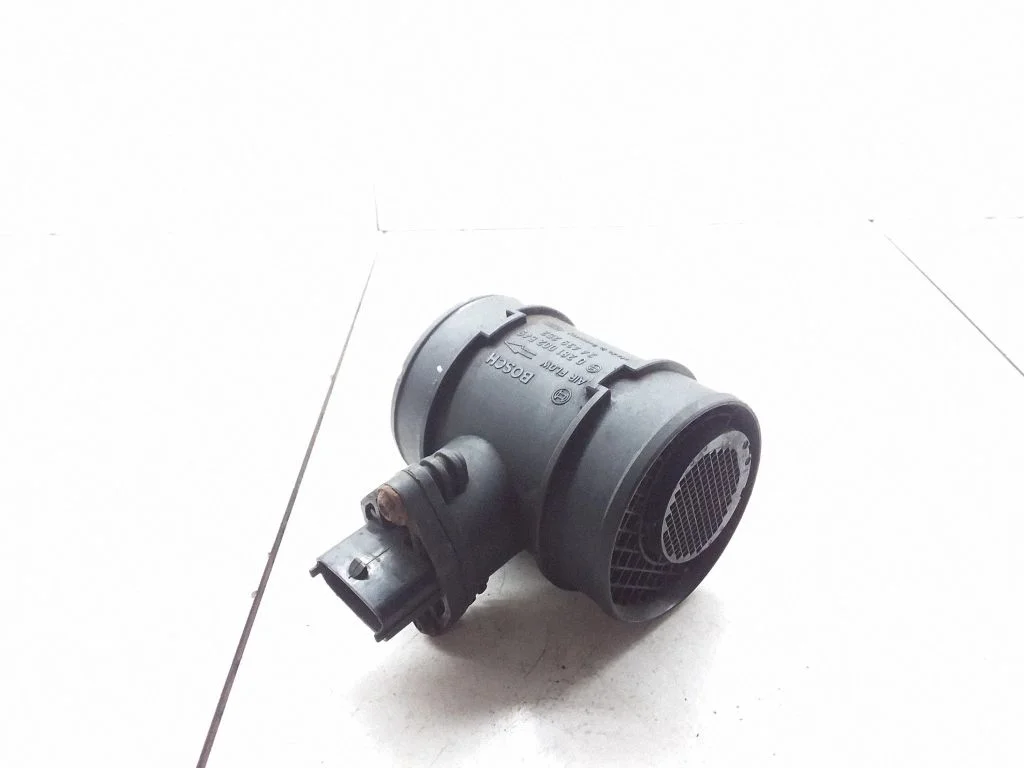Mass air flow meter 24439252 – Opel Combo C (2001-2011)