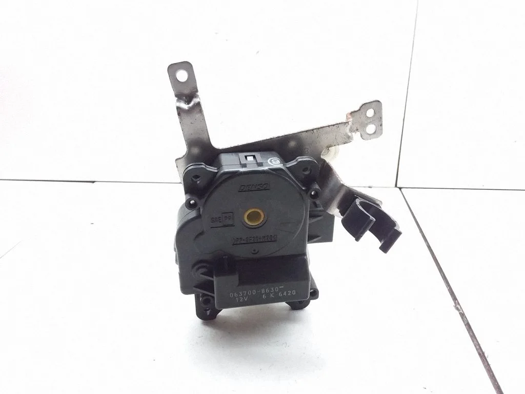 Intake manifold valve actuator/motor 0637008630