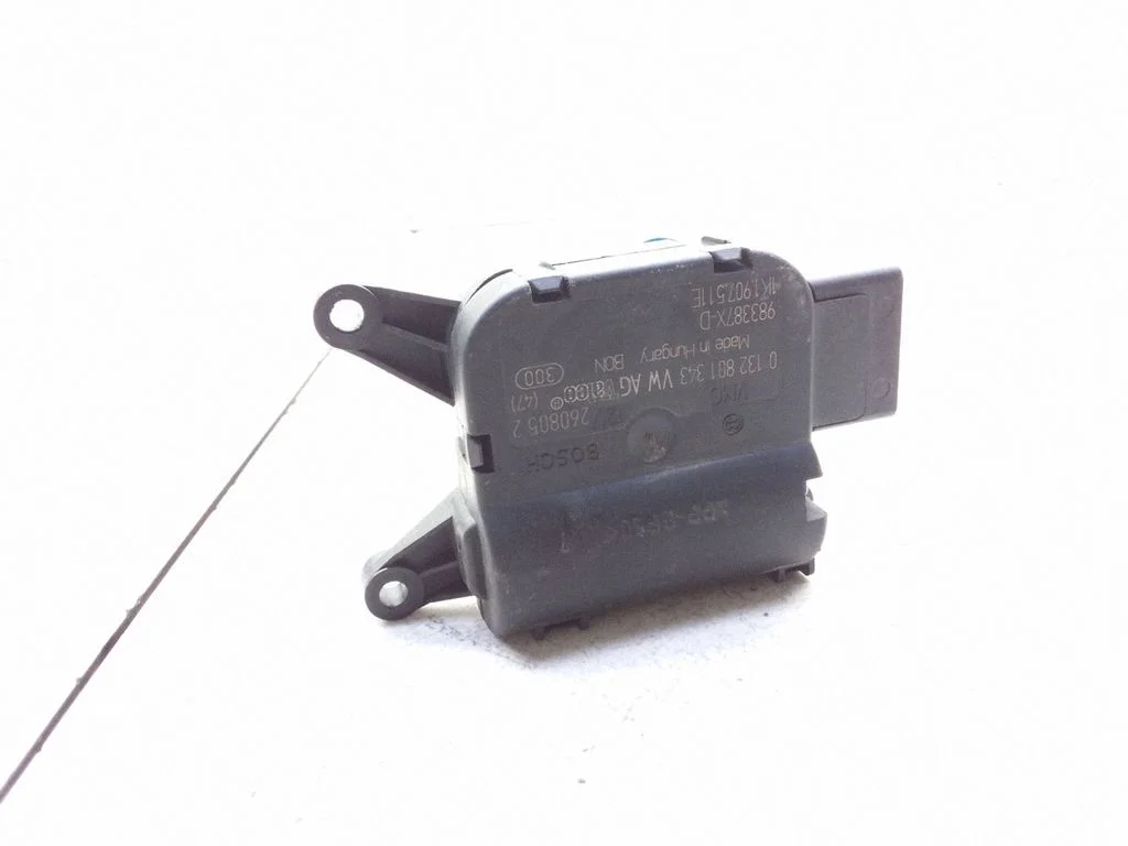 Intake manifold valve actuator/motor – Volkswagen Touran I (2003-2010)