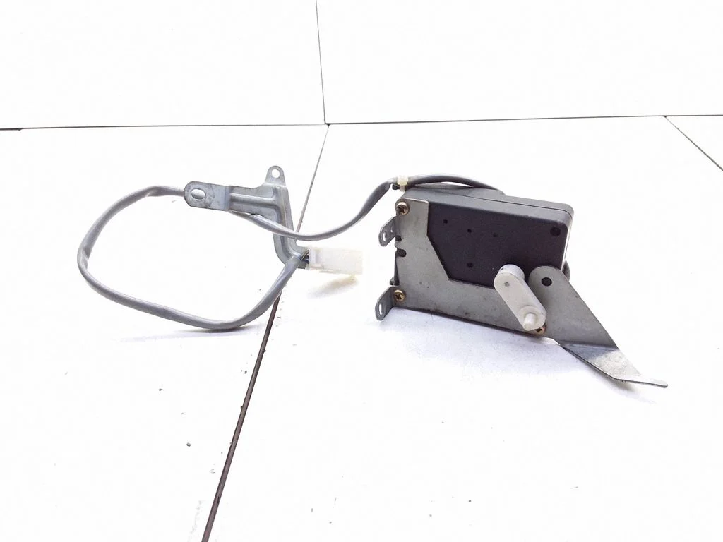 Sisselaskekollektori klapi ajam/ mootor HB600GA5RB – Mazda 626 (1992-1997)