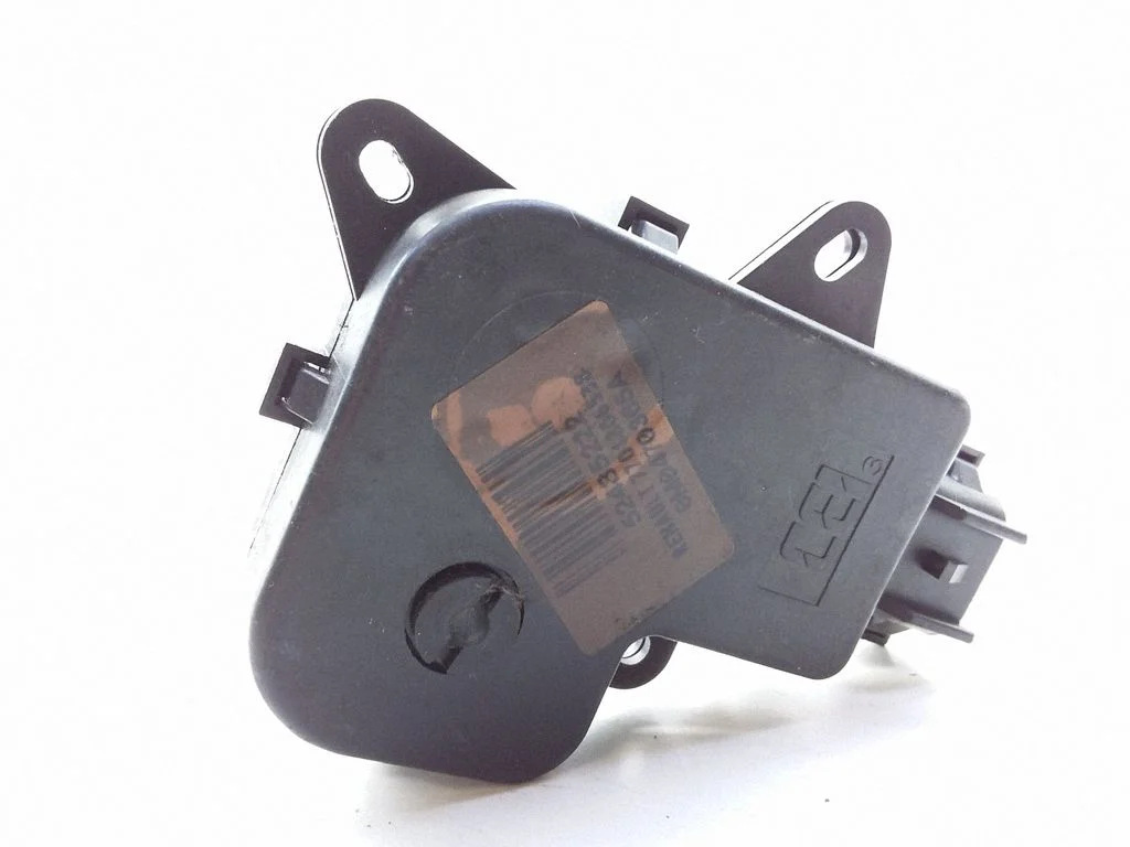 Intake manifold valve actuator/motor – Renault Laguna II (2001-2007)