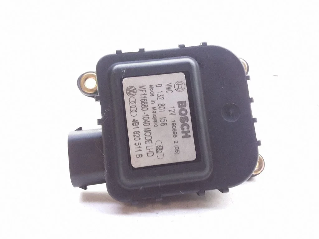 Intake manifold valve actuator/motor – Audi A6 Allroad C5 (1999-2005)