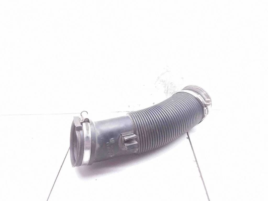 Õhu sisselaske voolik (-ud)/ toru (-d) – Opel Corsa C (2000-2006)