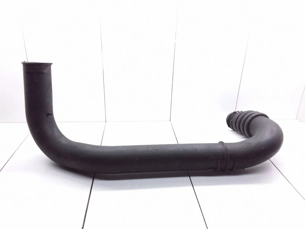 Air intake hose/pipe – Renault Master III (2010-2024)