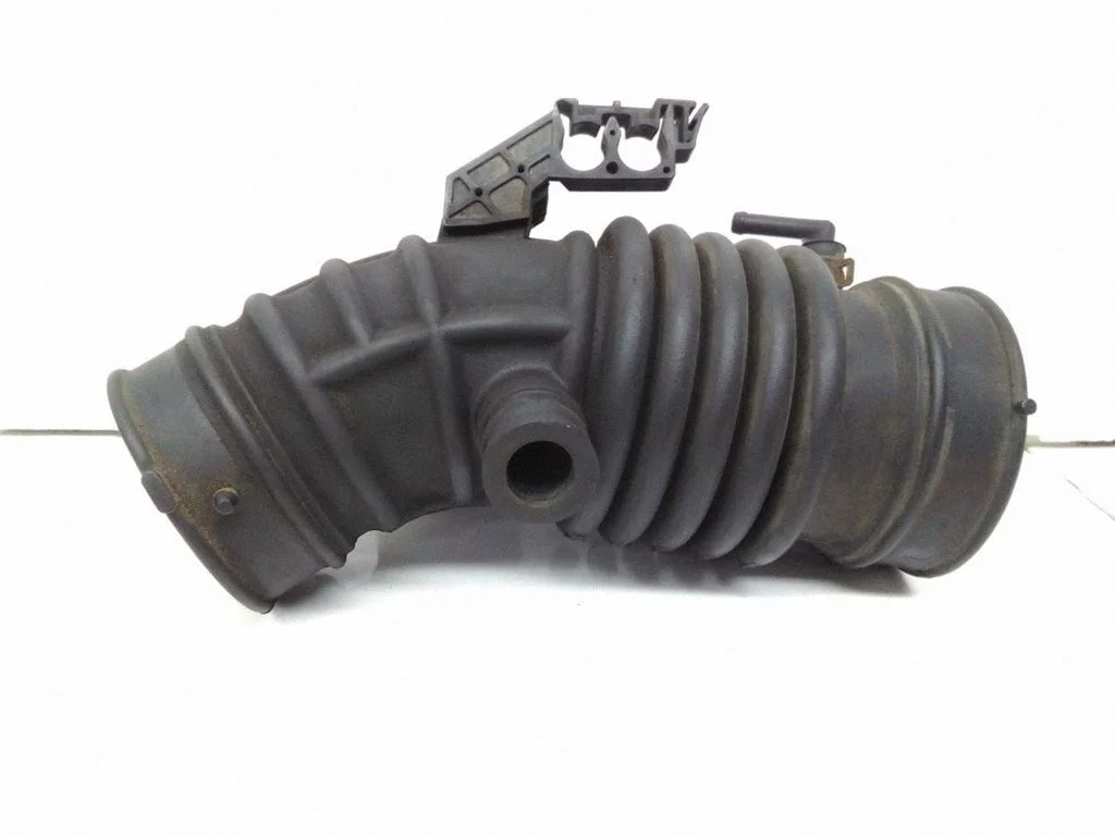 Air intake hose/pipe – Ford Focus C-MAX (2003-2010)