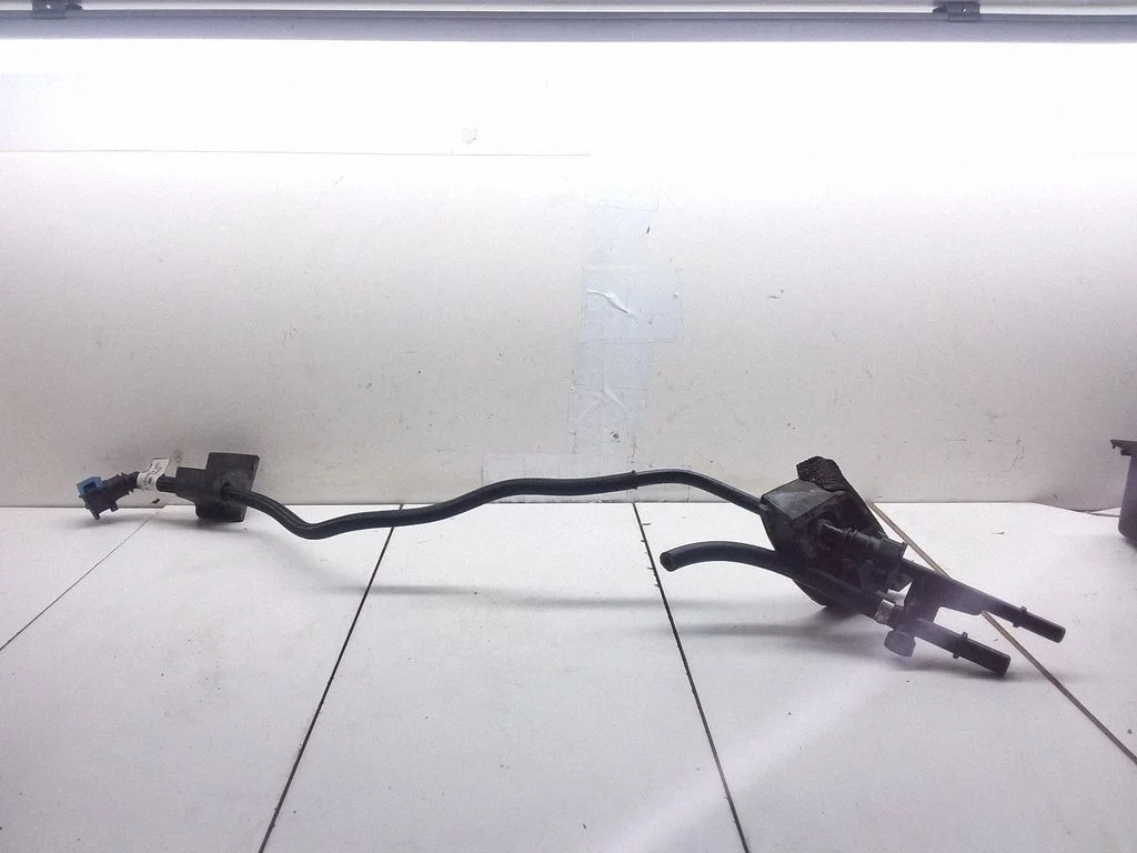 Fuel line pipe – Land Rover Range Rover L405 (2013-2021)