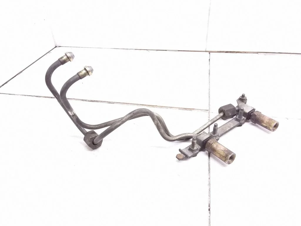 Fuel line pipe – Mercedes-Benz C-Class AMG W202 (1993-2000)