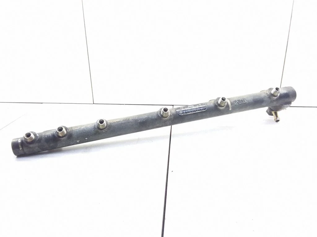 Fuel main line pipe A6120700195
