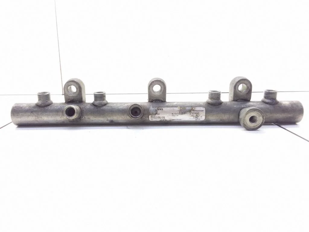 Fuel main line pipe