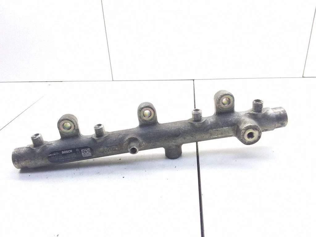 Fuel main line pipe – Peugeot 307 (2001-2005)