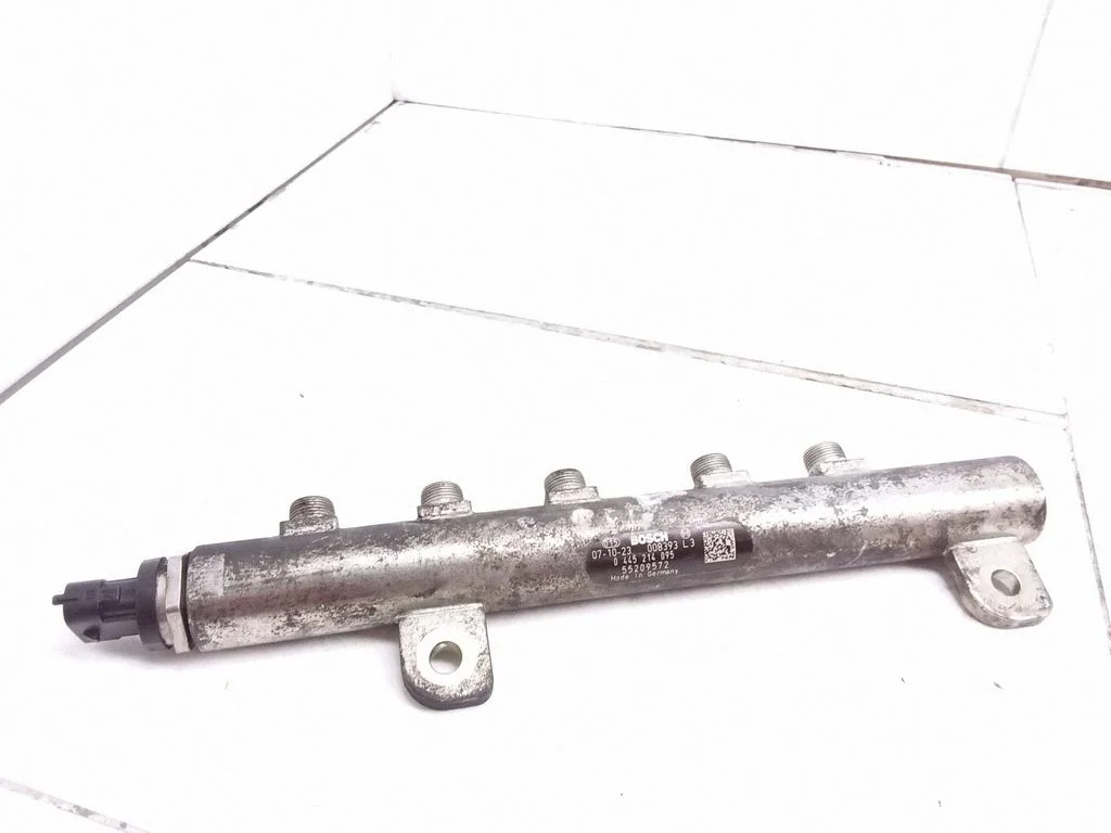 Fuel main line pipe – Opel Vectra C (2002-2005)