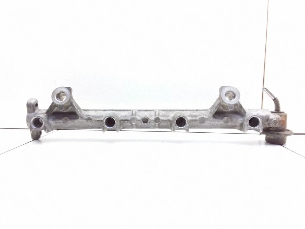 Fuel main line pipe