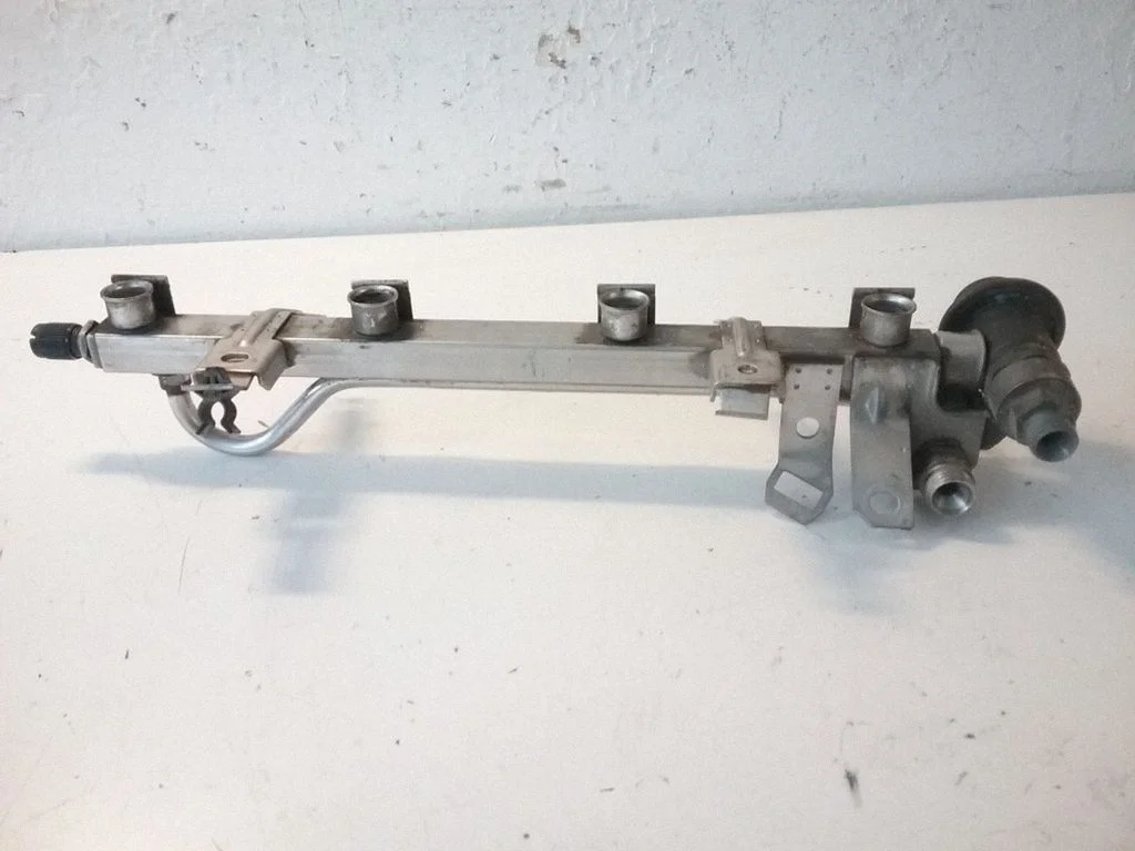 Fuel main line pipe – Opel Vectra B (1996-2002)