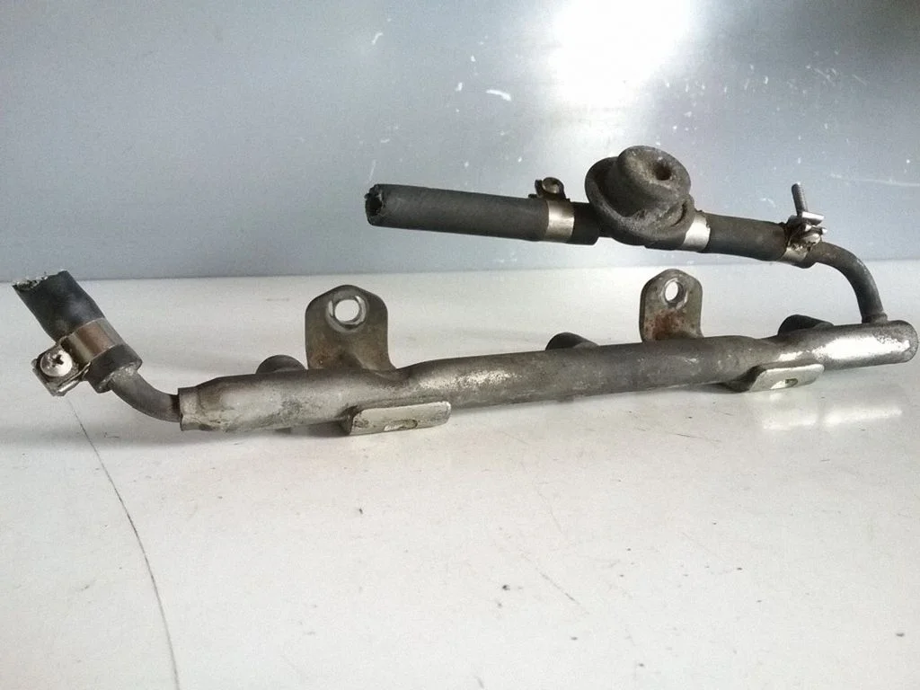 Listwa paliwowa (magistrala) – Subaru Outback (1999-2003)