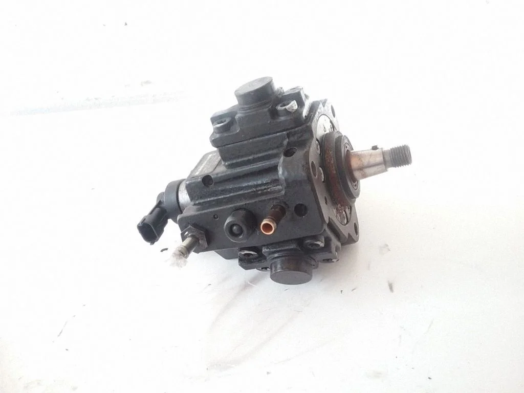 Fuel injection high pressure pump 55571005