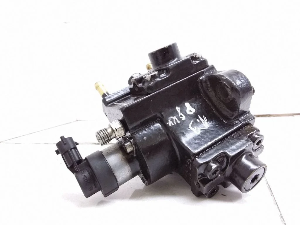Fuel injection high pressure pump – Opel Astra H (2004-2012)
