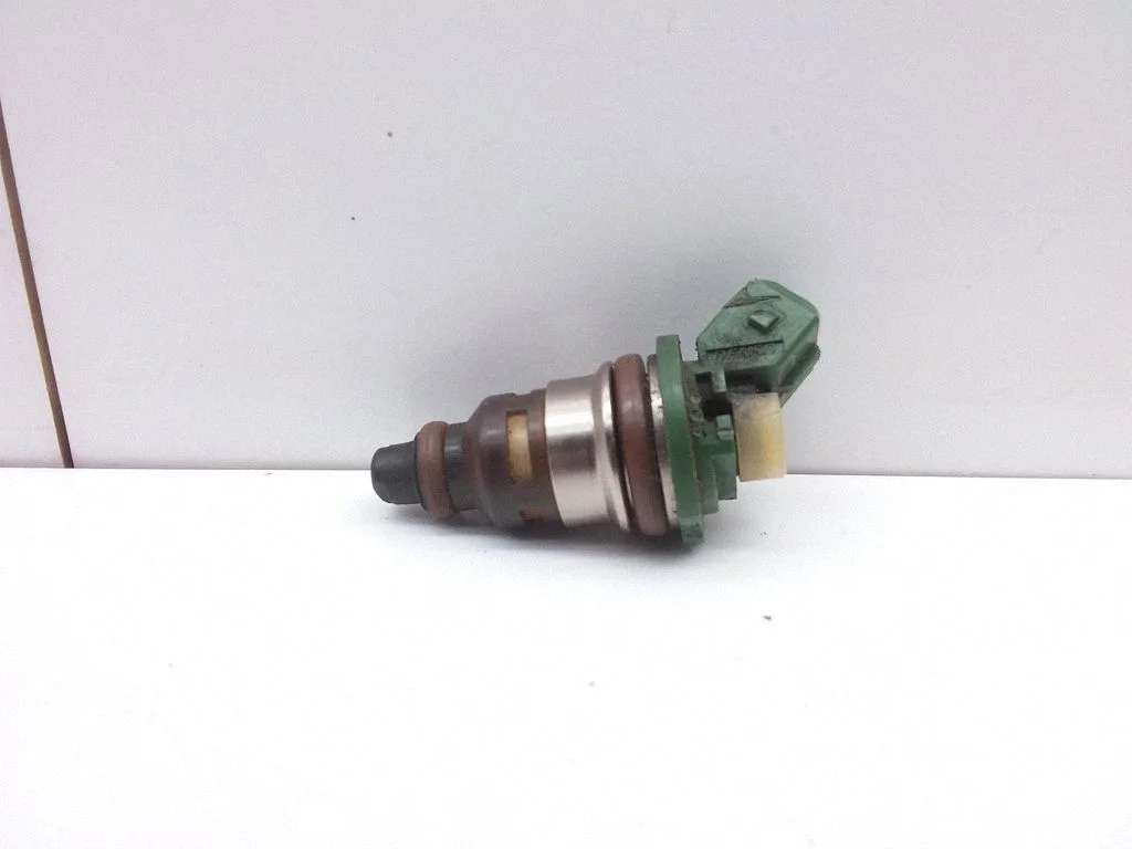 Fuel injector – Jaguar XJ X308 (1998-2002)