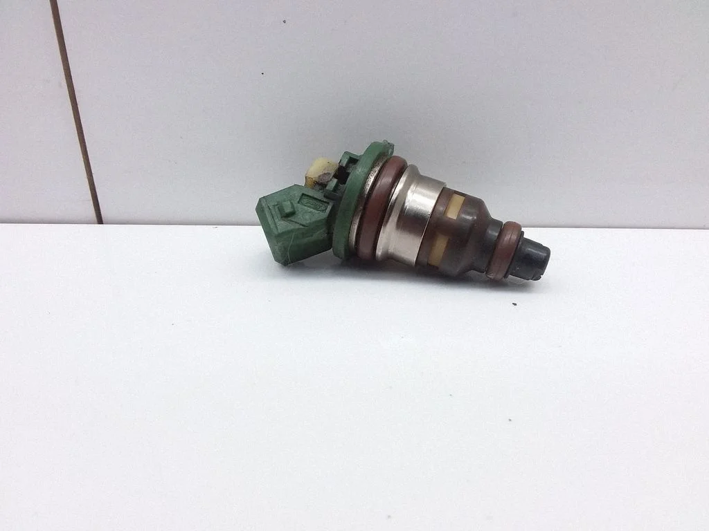 Fuel injector – Jaguar XJ X308 (1998-2002)