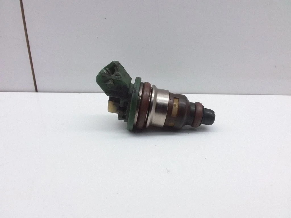 Fuel injector – Jaguar XJ X308 (1998-2002)