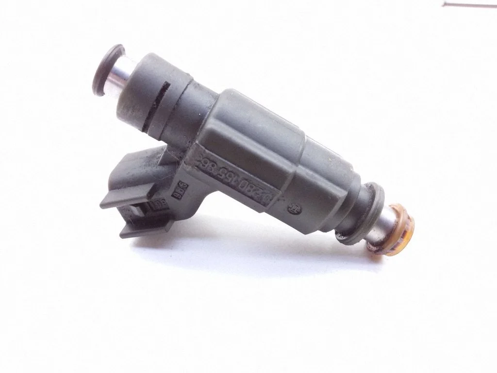 Fuel injector