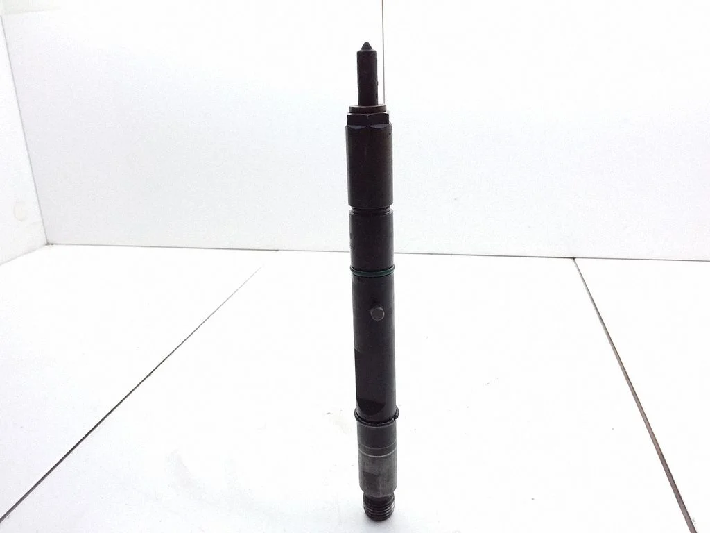 Fuel injector 059130201E